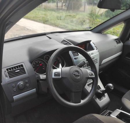 Opel Zafira cena 17000 przebieg: 208000, rok produkcji 2009 z Łódź małe 67